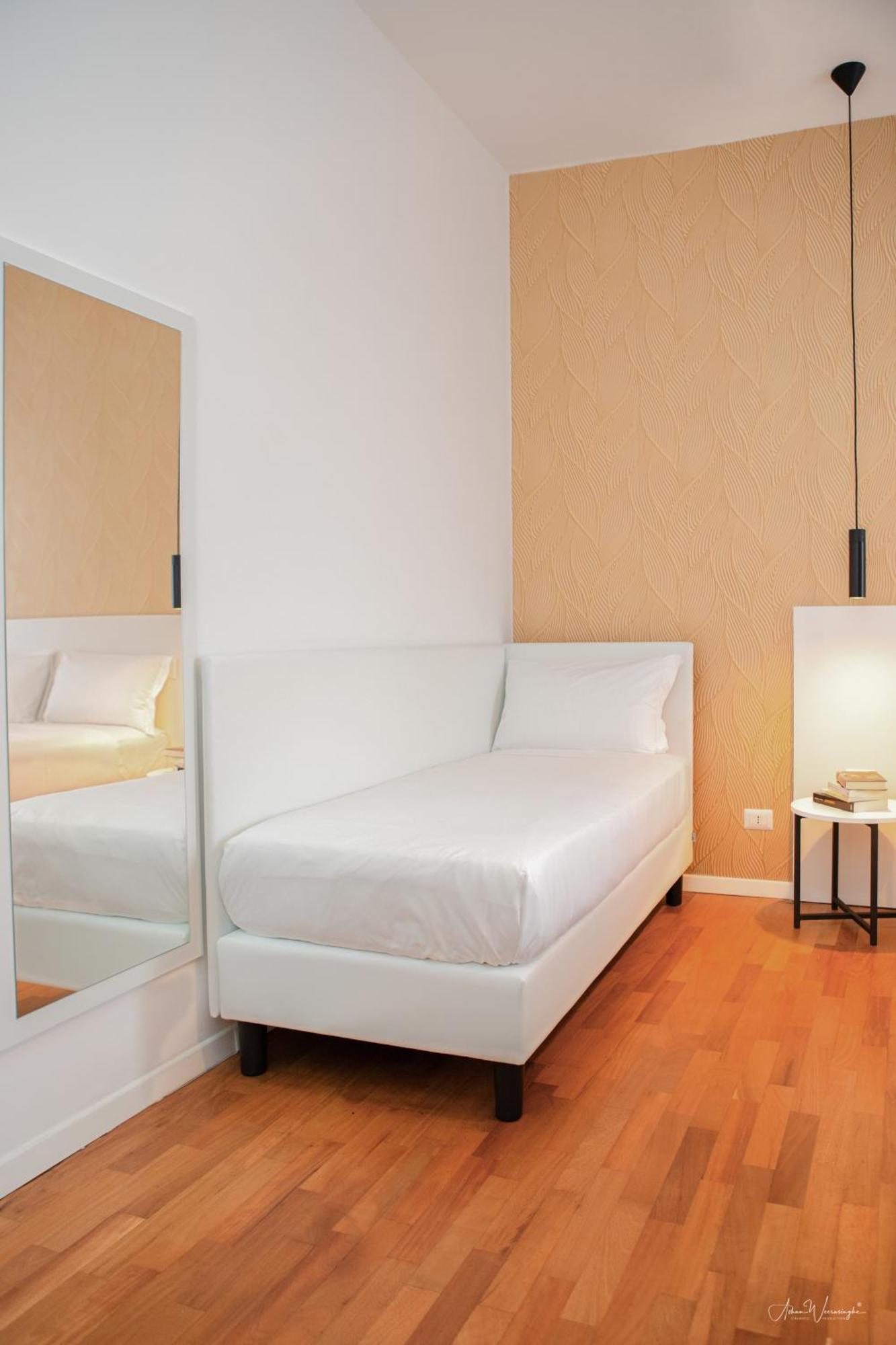Magikrooms Topaz Рим Екстер'єр фото