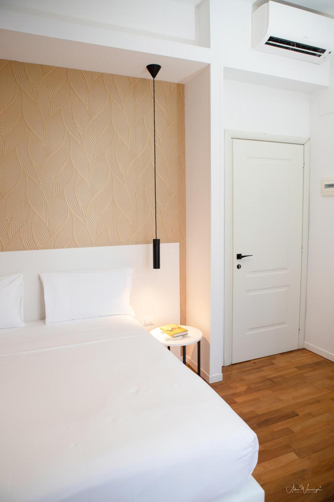 Magikrooms Topaz Рим Екстер'єр фото